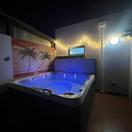 Villa Casa Orilla! Beautiful Private With Hot Tub La Oliva